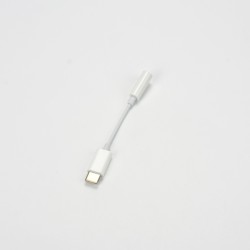 iPhone - USB-C to Headphone Jack Adapter
